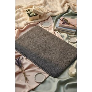 Lisanslı Düz Renkli Peluş Zemin Paspası – Gri 40x60 Cm Banyo Oda Küçük Halı