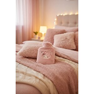 Sanrio Lisanslı My Melody Peluş Kaplı Sıcak Su Torbası – Yumuşak Dokulu Konforlu Termofor