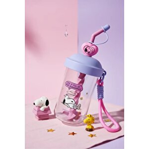 Snoopy Lisanslı Renkli Serisi Pipetli Su Kabı – 690 Ml – Askılı Tasarım
