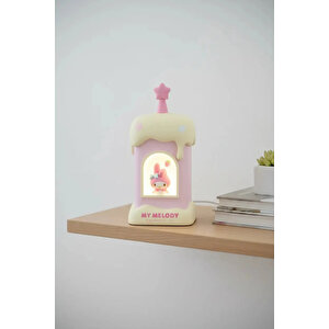 Sanrio Lisanslı My Melody Mum Figürlü Gece Lambası – Pastel Dekoratif Aydınlatma