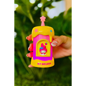 Sanrio Lisanslı My Melody Mum Figürlü Gece Lambası – Pastel Dekoratif Aydınlatma