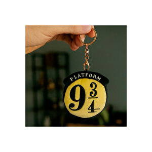 Harry Potter Lisanslı Platform 9 ¾ Peluş Çanta Süsü Ve Anahtarlık – Yumuşak Dokulu İkonik Aksesuar