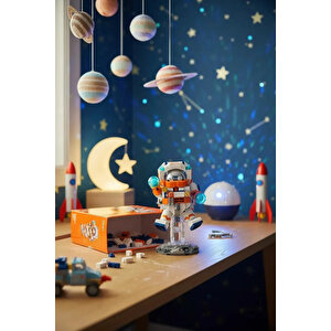 Lisanslı Havacılık Serisi Astronot Figürü – Parça Birleştirme Özellikli Eğitici Ve Dekoratif Oyun Seti 21,5 Cm