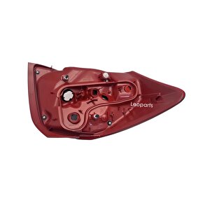 Leoparts Toyota Auris Stop Lambası Sol 2010-2012 81561-02550