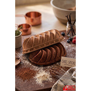 Batte - 29 Cm Döküm Kek Kalıbı Bronz