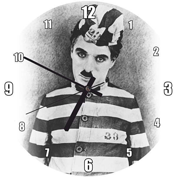 Cakasaat Charlie Chaplin The Adventurer Kısa Filminin Duvar Saati