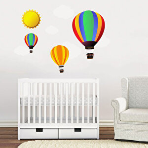 Tilki Dünyası Uçan Balon, Bulut Ve Güneş Bebek Ve Çocuk Odası Duvar Sticker Tilki/74930