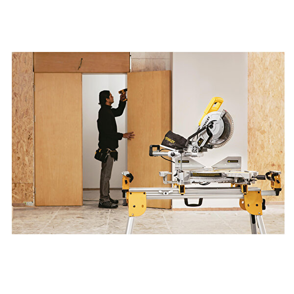 Stanley
    Stanley SM18 Gönye Kesme Makinası 1800 W 254 mm_5