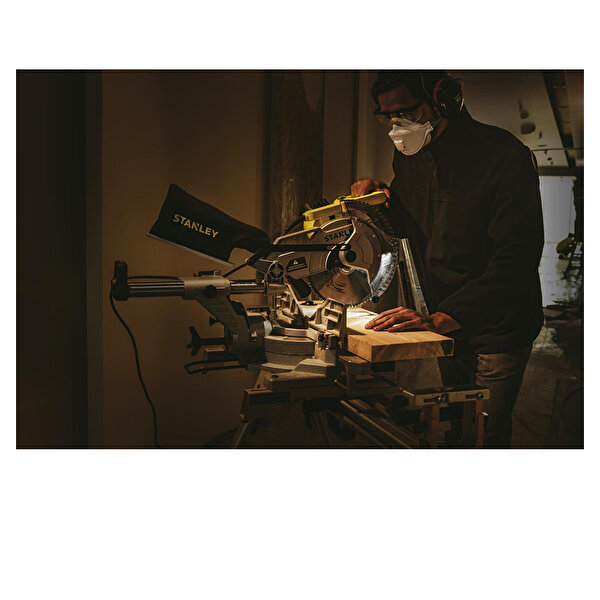 Stanley
    Stanley SM18 Gönye Kesme Makinası 1800 W 254 mm_6